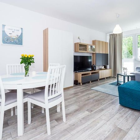 Discover Beaches From Quiet Relaxing Apartment For 6 Гданск Екстериор снимка